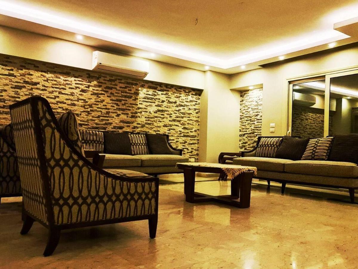 Spacious Executive Luxury With Balcony Apartment