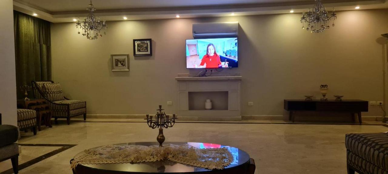 Apartment Spacious Executive Luxury With Balcony *